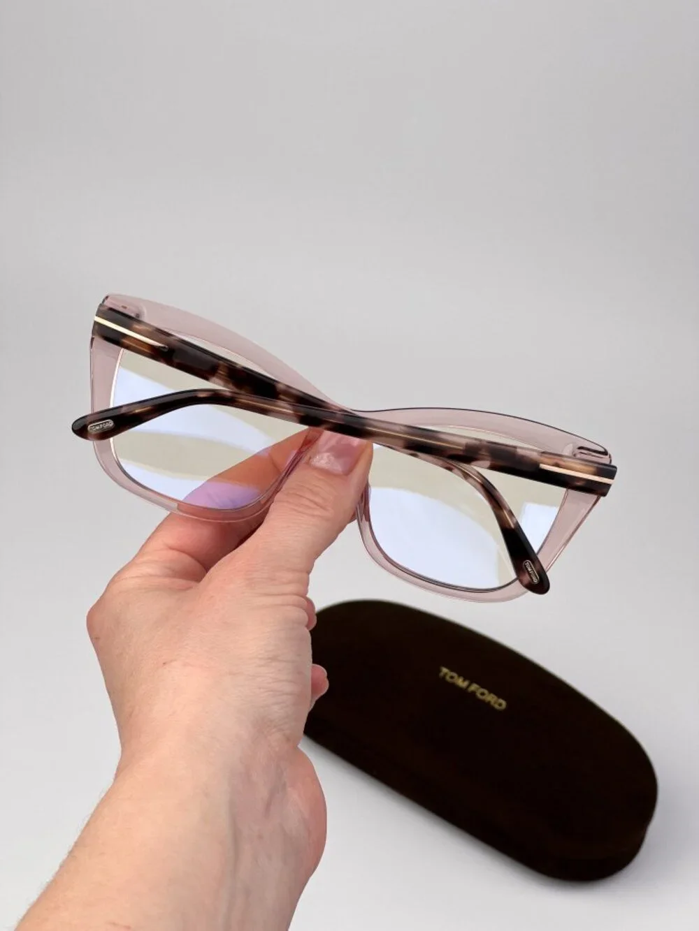 Tom Ford Women’s Eyeglasses Transparent Pink Cat Eye FT5826-B 072 AUTHENTIC